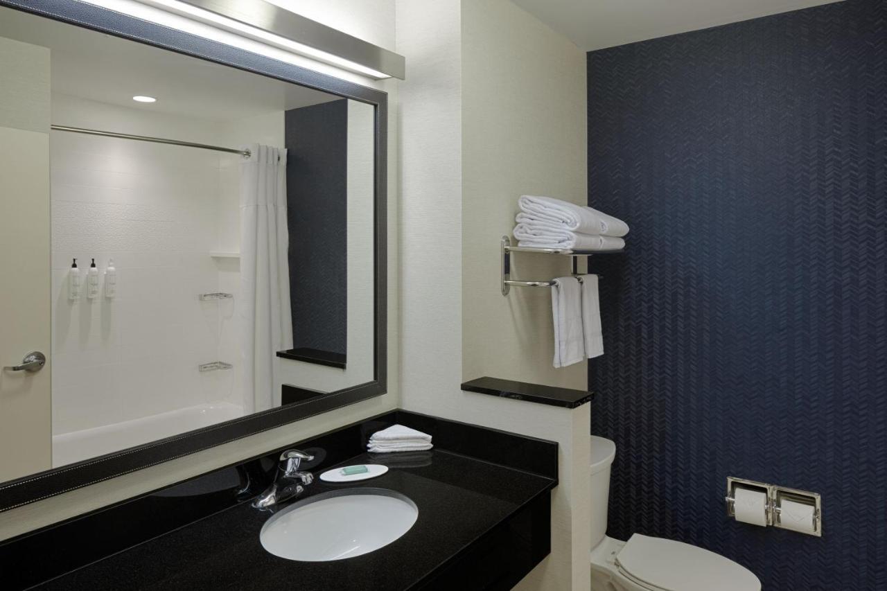 Fairfield Inn & Suites By Marriott Columbus Airport Eksteriør bilde