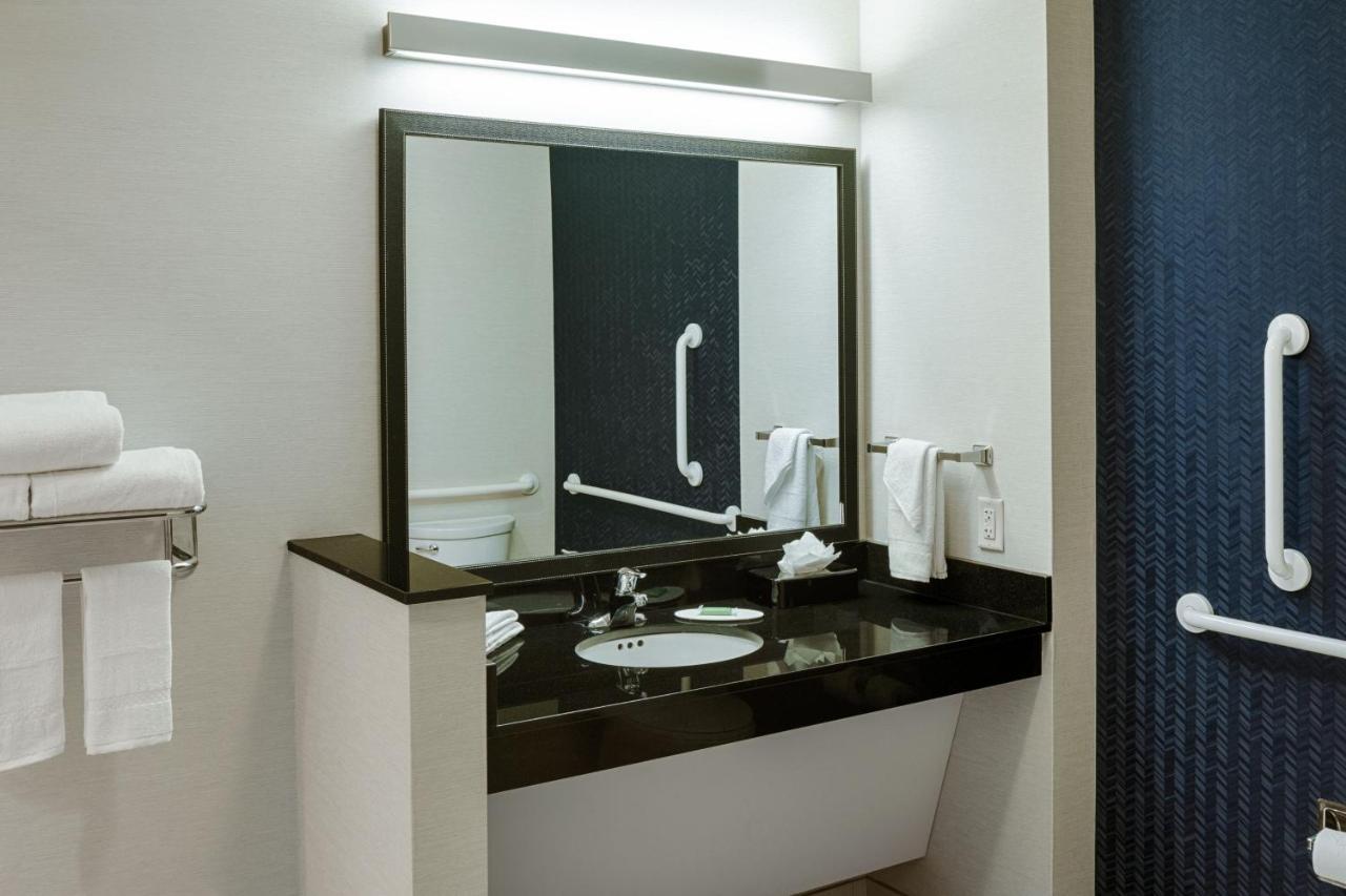 Fairfield Inn & Suites By Marriott Columbus Airport Eksteriør bilde