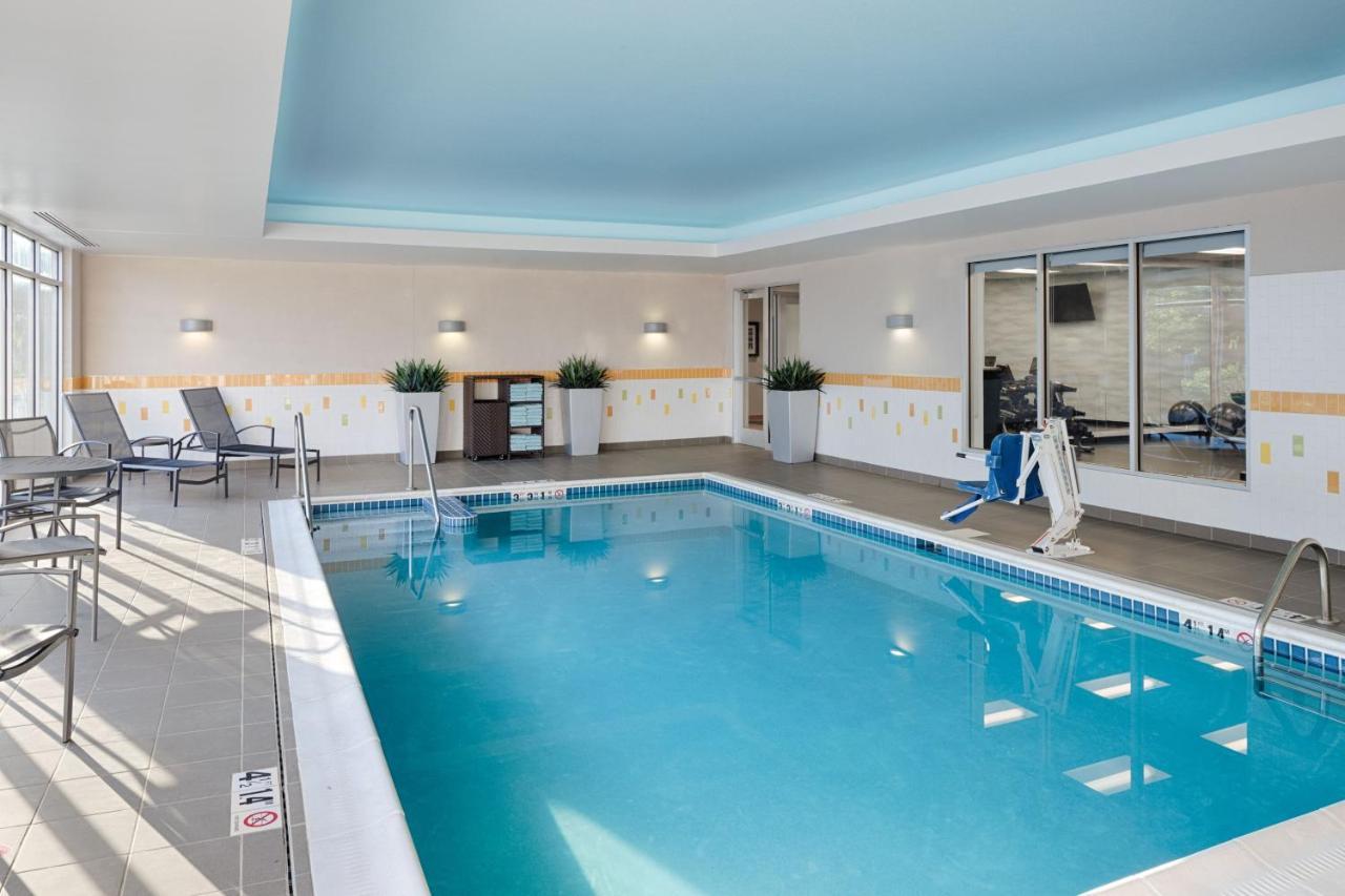 Fairfield Inn & Suites By Marriott Columbus Airport Eksteriør bilde