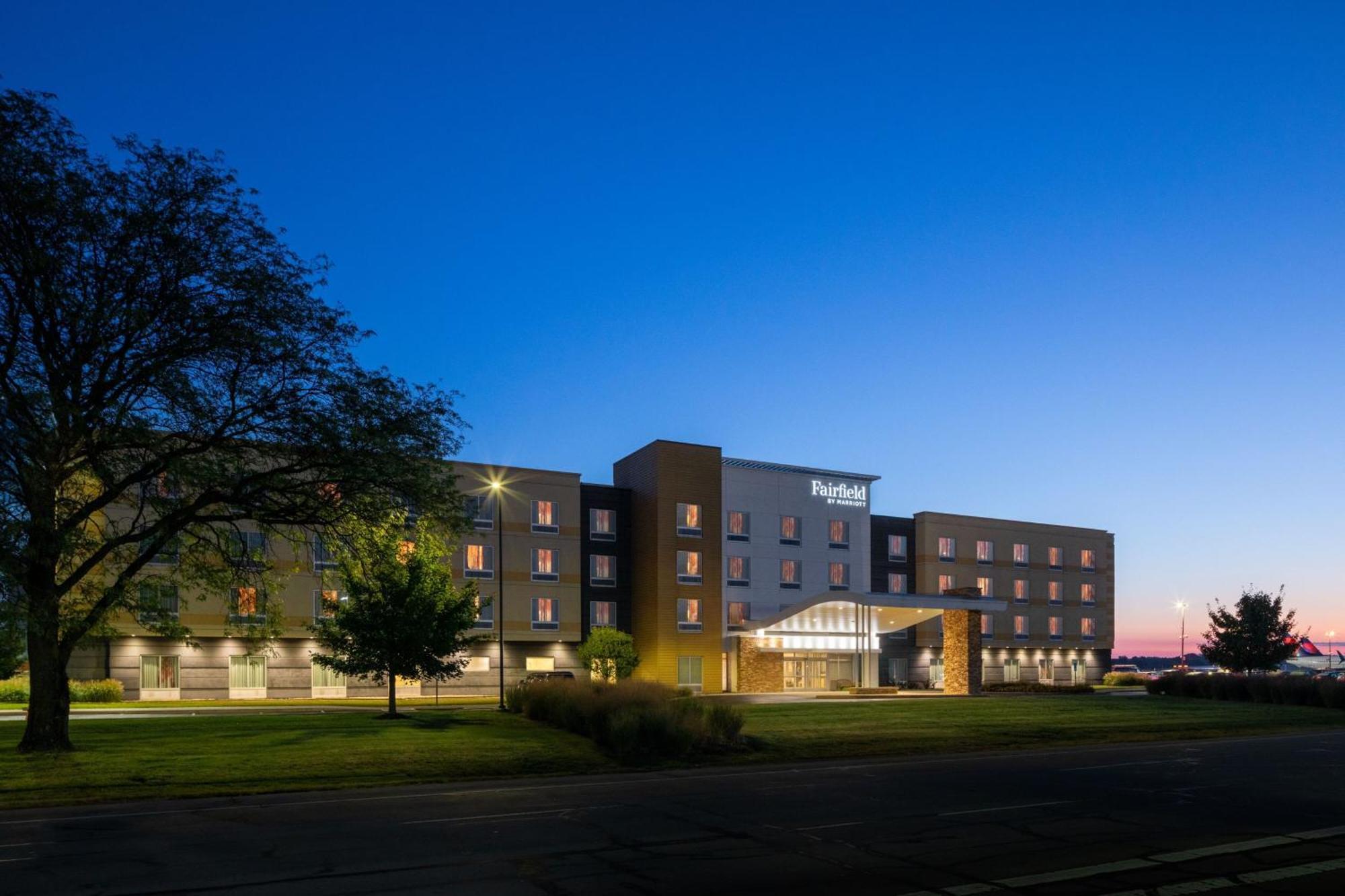 Fairfield Inn & Suites By Marriott Columbus Airport Eksteriør bilde