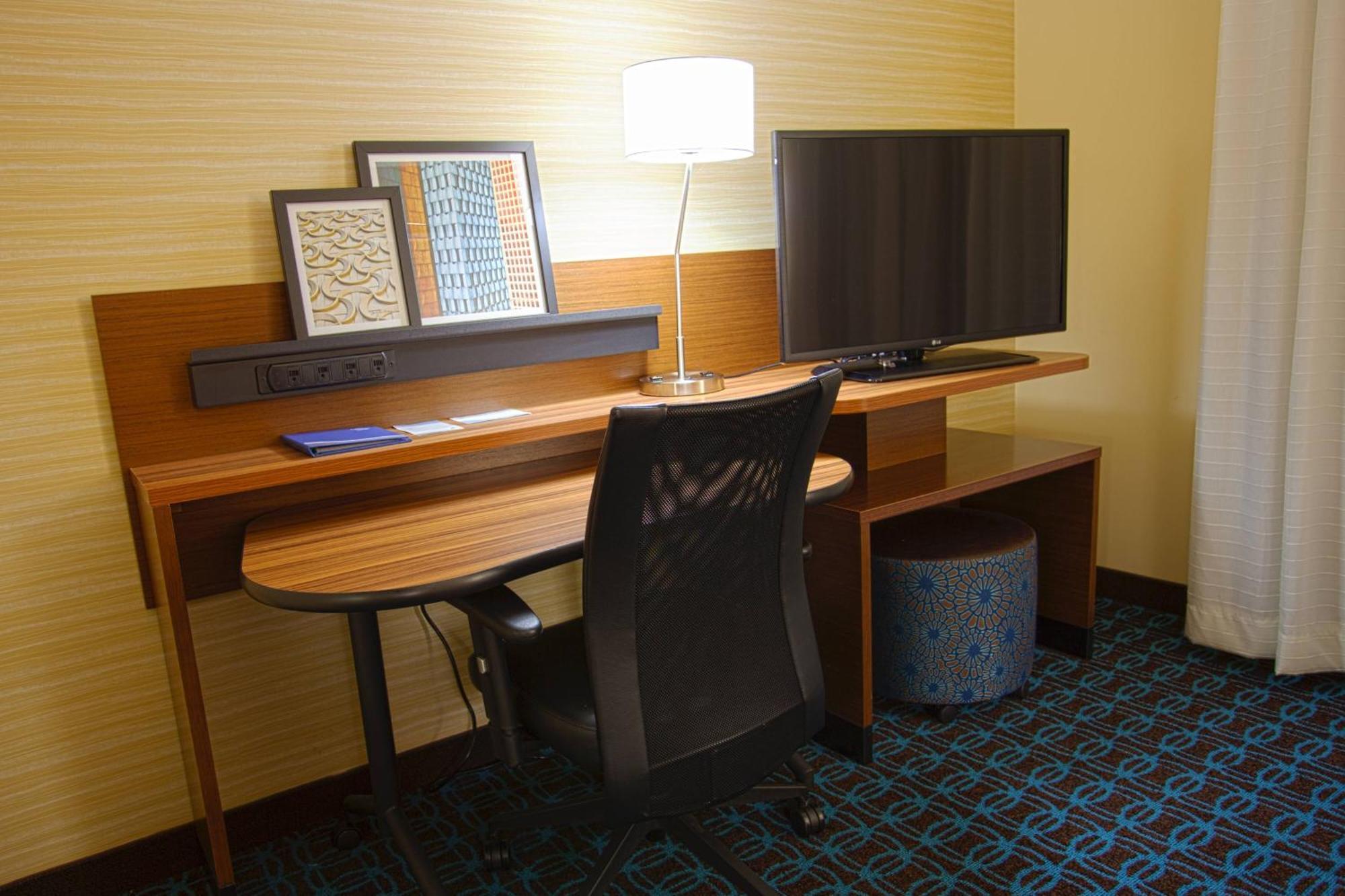Fairfield Inn & Suites By Marriott Columbus Airport Eksteriør bilde